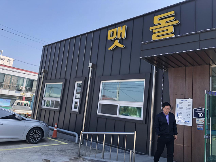 Are you looking for a reliable solution provider of metal siding & facade sheet forming work ?