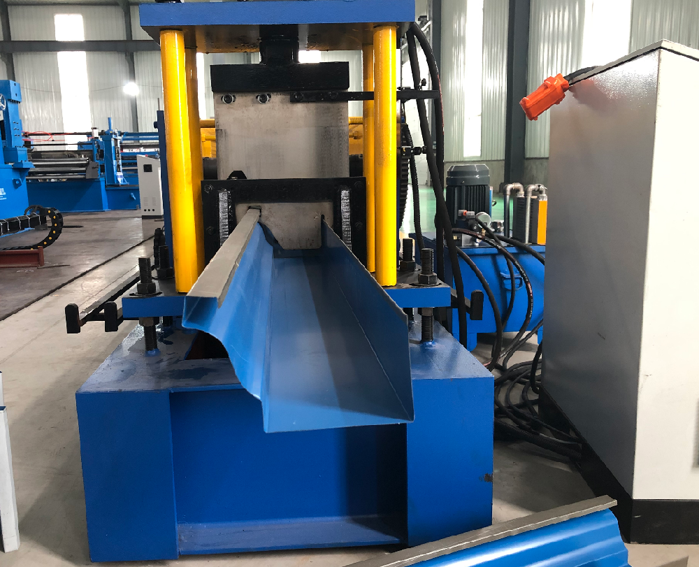 What Is Steel Gutter Roll forming machine?